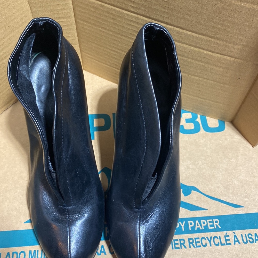 Aldo black fall winter shoes heels size 7 1/2 - Picture 3 of 6